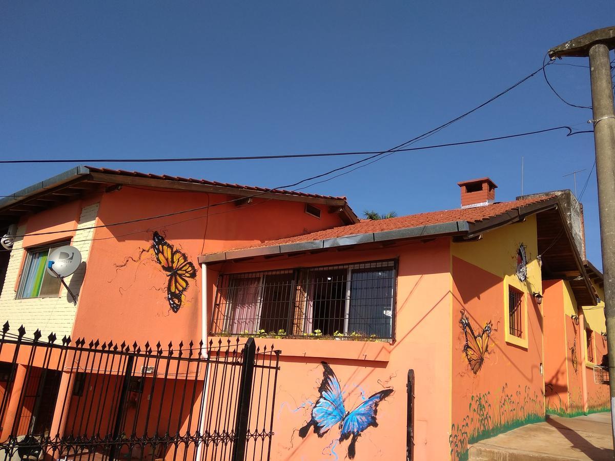 Butterfly Hostel Puerto Iguazú Eksteriør billede