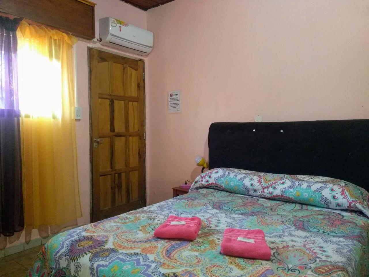 Butterfly Hostel Puerto Iguazú Eksteriør billede