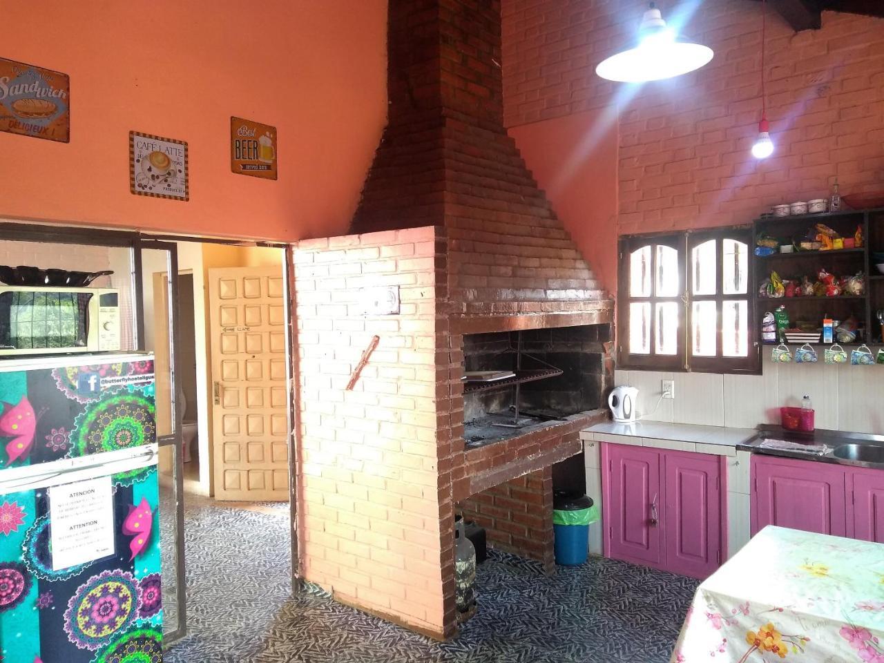 Butterfly Hostel Puerto Iguazú Eksteriør billede